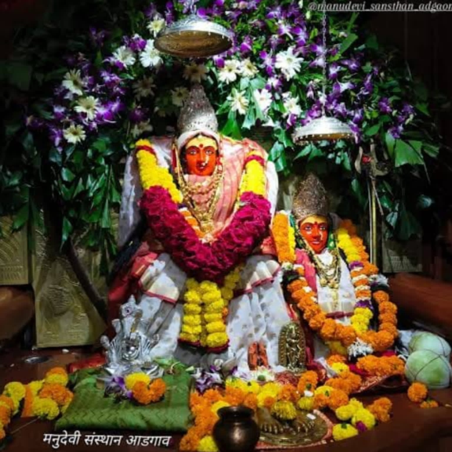 सातपुड्यातील मनुदेवी मंदिरात धाडसी चोरी.