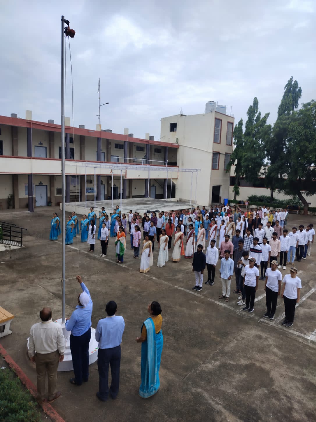 श्रीमती जी. जी. खडसे महाविद्यालयात ८० वा स्वातंत्र्यदिन उत्साहात साजरा