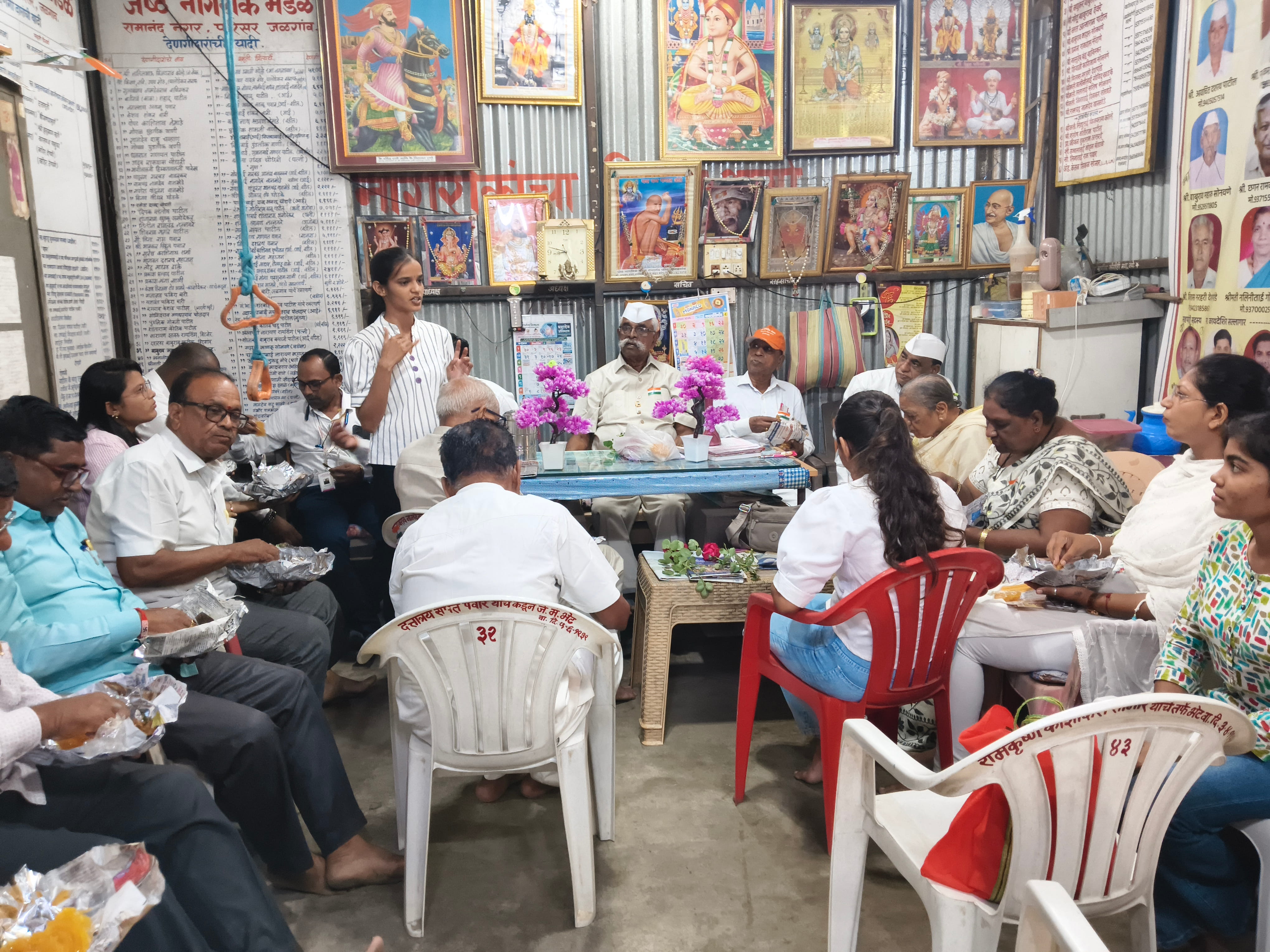 ज्येष्ठ नागरिकांना सायबर सुरक्षिततेबाबत मार्गदर्शन..